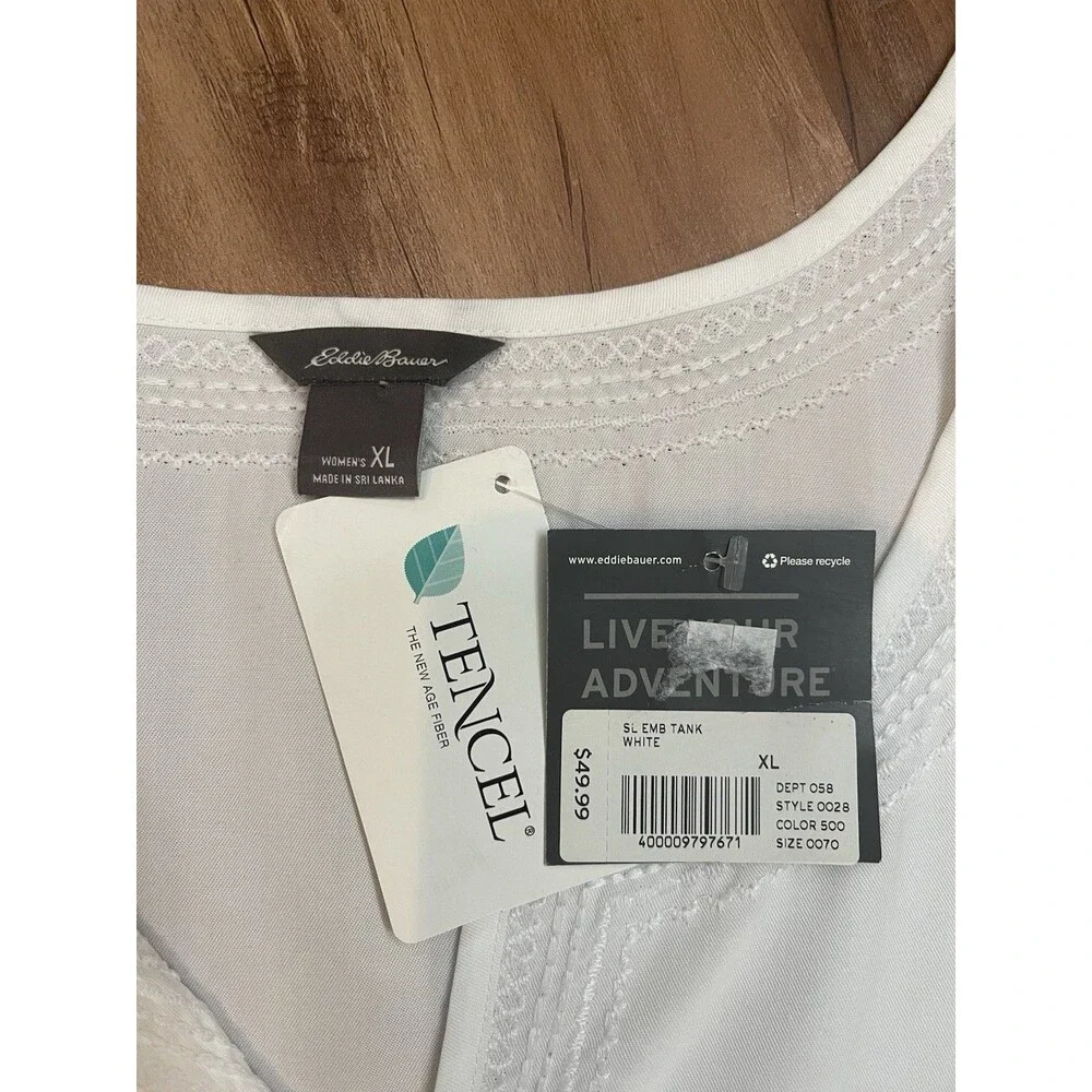 Women's Size XL Eddie Bauer White Sleeveless Blouse Shirt Embroidered Romantic - Picture 5 of 7